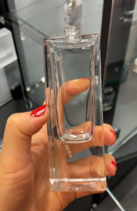 The Distinctive Features Between Polished And Unpolished Glass Perfume Bottles