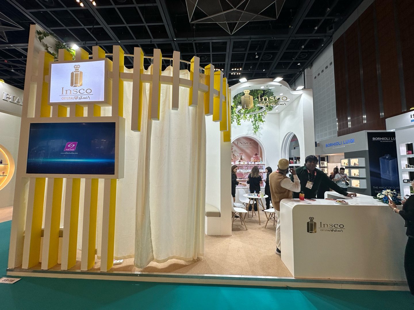 INSCO booth SR-i18 side view, Beautyworld Middle East 2026